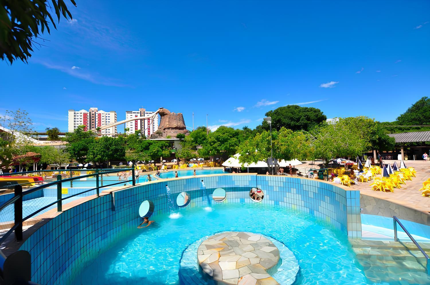 Spazio Diroma Com Acesso Ao Acqua Parque Caldas Novas Exterior photo
