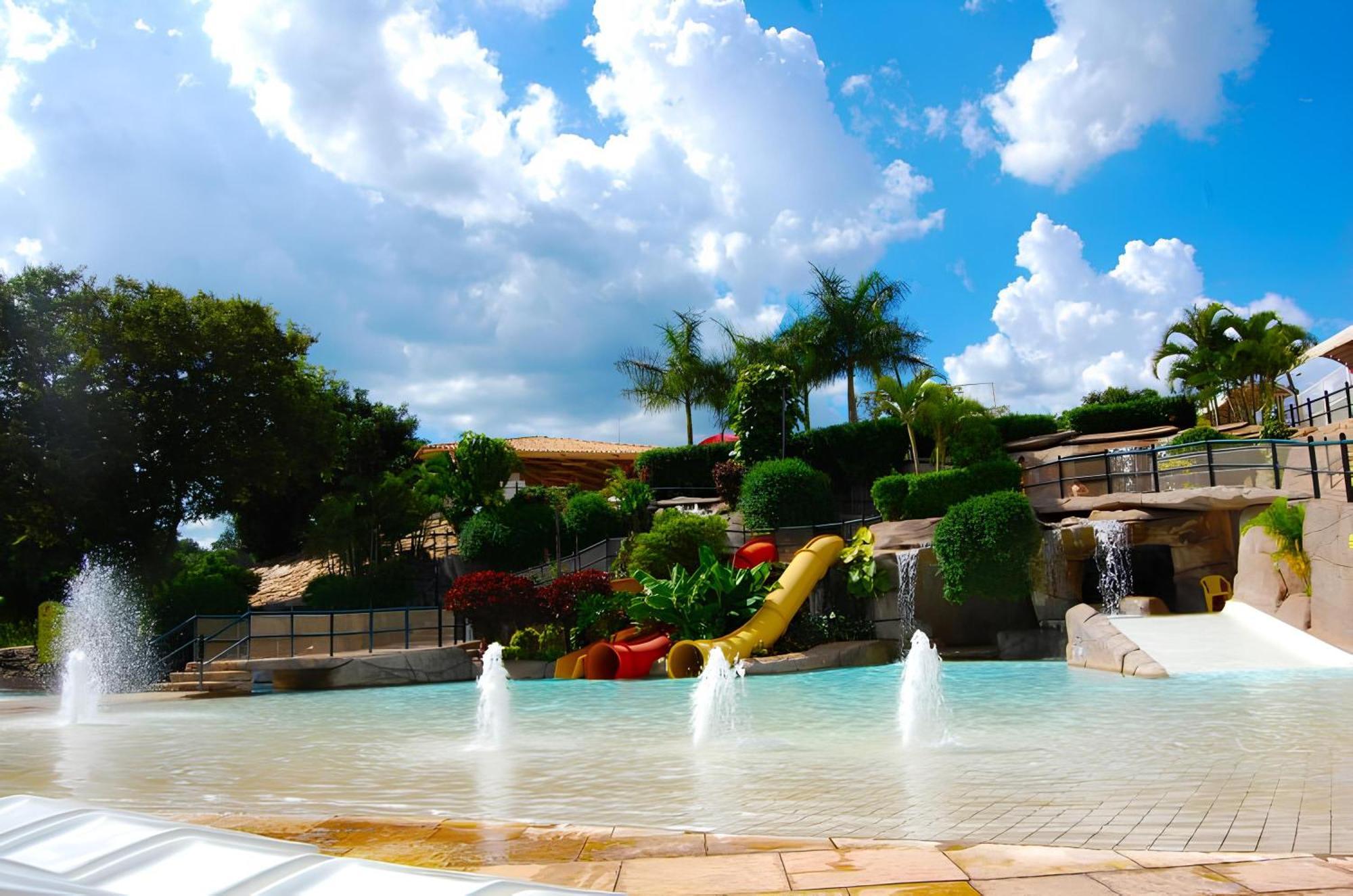 Spazio Diroma Com Acesso Ao Acqua Parque Caldas Novas Exterior photo